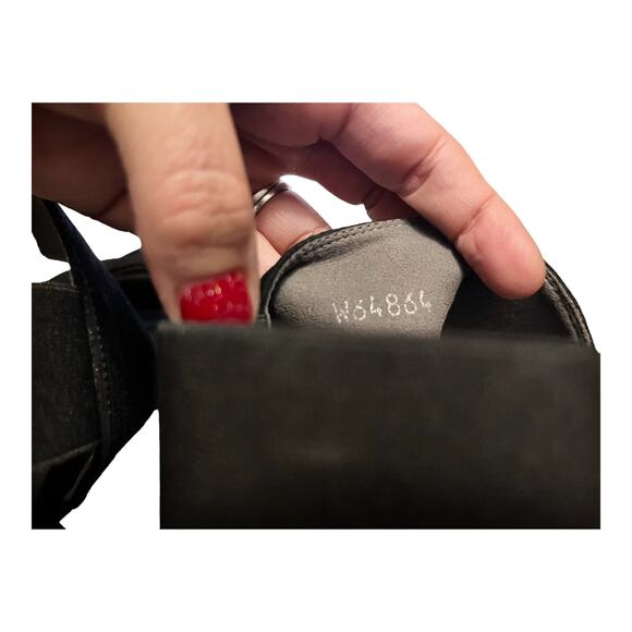 STUART WEITZMAN Suede Black Sandals Leather Block Heels Slingback Spain 8.5M EUC - Picture 7 of 10